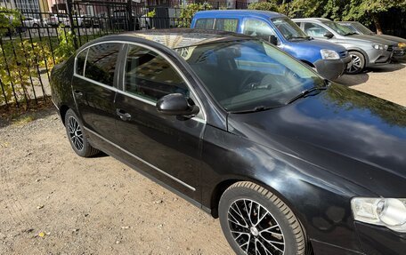Volkswagen Passat B6, 2008 год, 630 000 рублей, 2 фотография