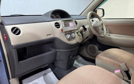 Toyota Sienta I, 2012 год, 950 000 рублей, 25 фотография