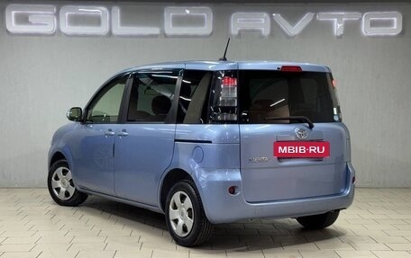 Toyota Sienta I, 2012 год, 950 000 рублей, 7 фотография