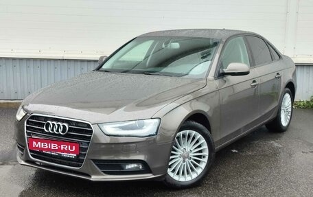 Audi A4, 2014 год, 800 000 рублей, 2 фотография