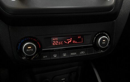 KIA Rio III рестайлинг, 2016 год, 999 000 рублей, 21 фотография