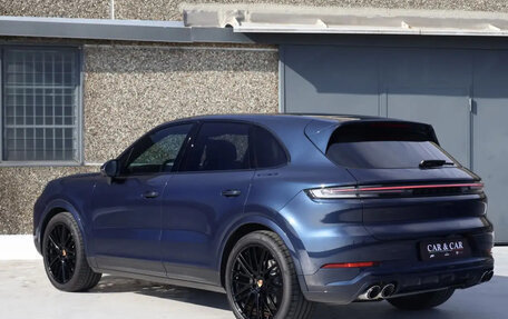 Porsche Cayenne III, 2025 год, 14 500 000 рублей, 2 фотография