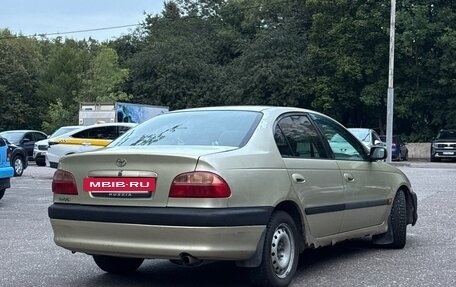 Toyota Avensis III рестайлинг, 2001 год, 175 000 рублей, 7 фотография