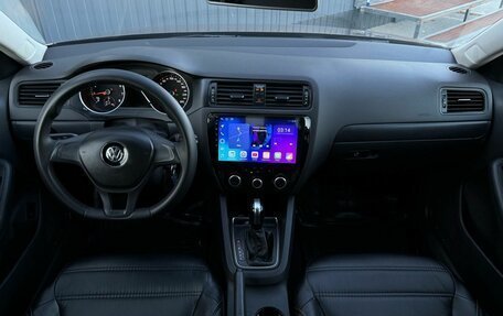 Volkswagen Jetta VI, 2015 год, 1 050 000 рублей, 13 фотография