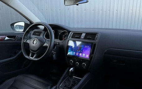 Volkswagen Jetta VI, 2015 год, 1 050 000 рублей, 14 фотография