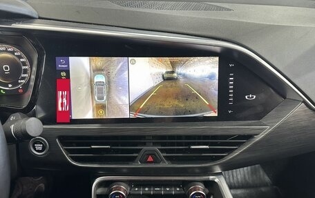 Geely Tugella FY11, 2023 год, 2 370 000 рублей, 16 фотография