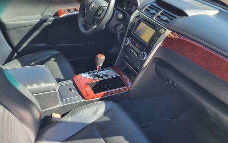 Toyota Camry, 2012 год, 1 580 000 рублей, 6 фотография