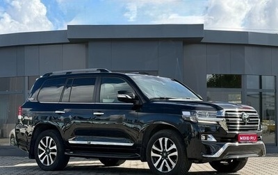 Toyota Land Cruiser 200, 2017 год, 5 950 000 рублей, 1 фотография