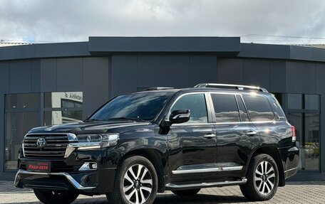 Toyota Land Cruiser 200, 2017 год, 5 950 000 рублей, 3 фотография