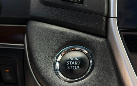 Toyota Land Cruiser 200, 2017 год, 5 950 000 рублей, 15 фотография