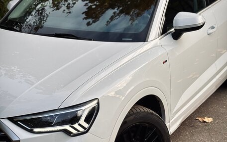 Audi Q3, 2021 год, 3 749 000 рублей, 2 фотография
