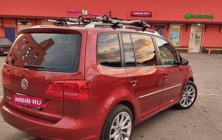 Volkswagen Touran III, 2011 год, 1 100 000 рублей, 3 фотография