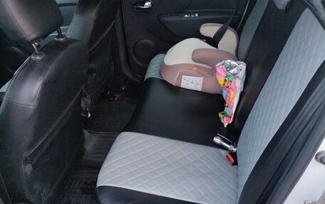 Renault Logan II, 2014 год, 400 000 рублей, 2 фотография