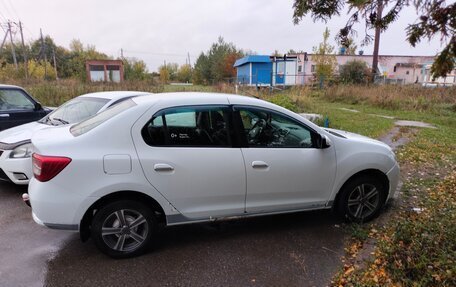 Renault Logan II, 2014 год, 400 000 рублей, 7 фотография