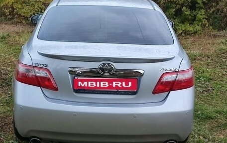 Toyota Camry, 2011 год, 1 250 000 рублей, 2 фотография
