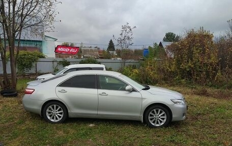 Toyota Camry, 2011 год, 1 250 000 рублей, 3 фотография