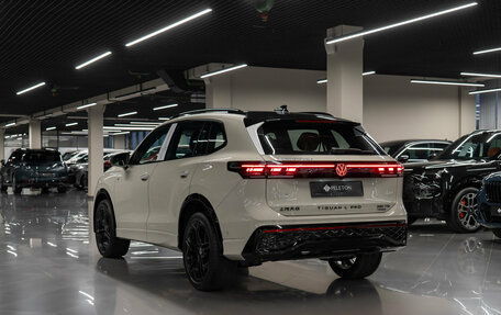 Volkswagen Tiguan, 2026 год, 5 300 000 рублей, 4 фотография