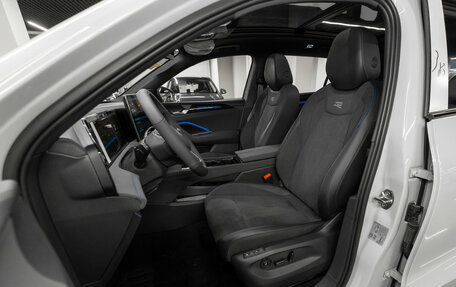 Volkswagen Tiguan, 2026 год, 5 300 000 рублей, 17 фотография
