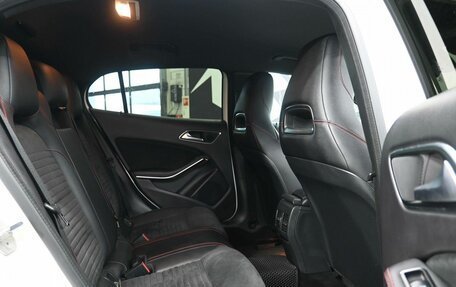 Mercedes-Benz GLA, 2019 год, 2 299 900 рублей, 12 фотография