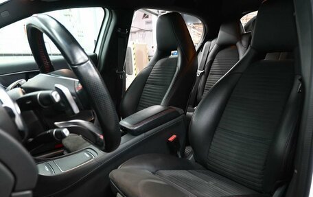 Mercedes-Benz GLA, 2019 год, 2 299 900 рублей, 11 фотография