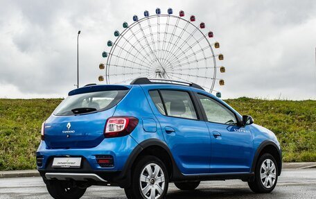 Renault Sandero II рестайлинг, 2017 год, 1 150 000 рублей, 2 фотография