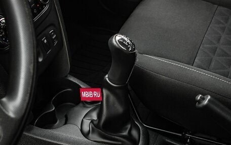 Renault Sandero II рестайлинг, 2017 год, 1 150 000 рублей, 19 фотография