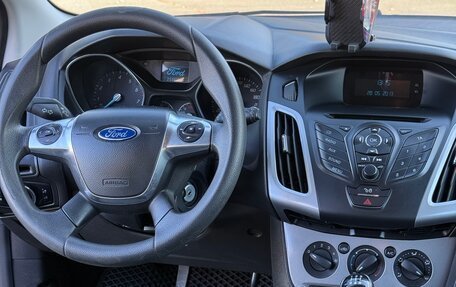 Ford Focus III, 2013 год, 750 000 рублей, 13 фотография