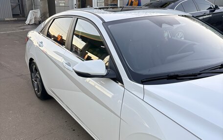 Hyundai Elantra, 2024 год, 1 980 000 рублей, 2 фотография