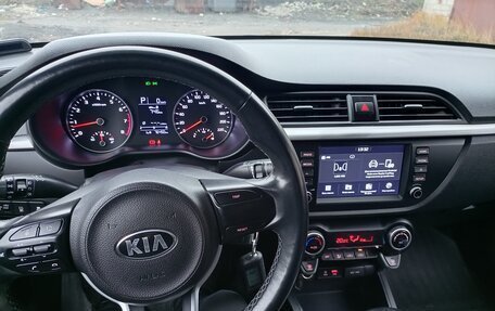 KIA Rio IV, 2019 год, 1 570 000 рублей, 9 фотография
