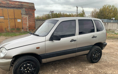 Chevrolet Niva I рестайлинг, 2007 год, 210 000 рублей, 3 фотография