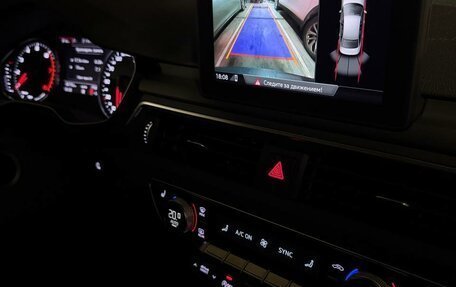 Audi A4, 2019 год, 3 550 000 рублей, 9 фотография