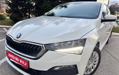 Skoda Rapid II, 2021 год, 1 325 000 рублей, 1 фотография