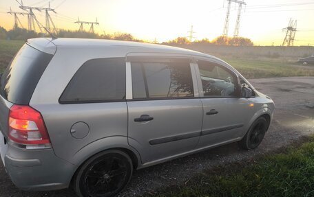 Opel Zafira B, 2011 год, 420 000 рублей, 4 фотография