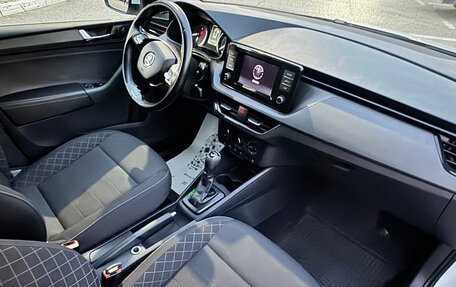 Skoda Rapid II, 2021 год, 1 325 000 рублей, 14 фотография
