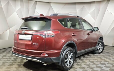 Toyota RAV4, 2018 год, 2 100 000 рублей, 2 фотография