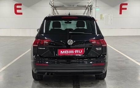 Volkswagen Tiguan II, 2017 год, 2 486 000 рублей, 10 фотография