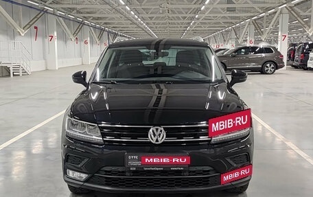 Volkswagen Tiguan II, 2017 год, 2 486 000 рублей, 6 фотография