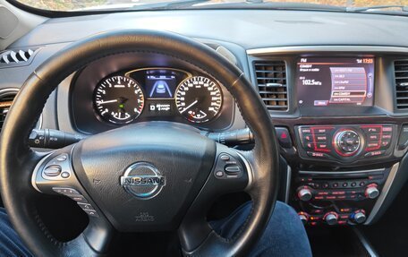 Nissan Pathfinder, 2014 год, 1 350 000 рублей, 5 фотография