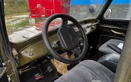 ЛуАЗ 3151, 1989 год, 325 000 рублей, 6 фотография