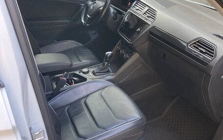 Volkswagen Tiguan II, 2019 год, 3 100 000 рублей, 8 фотография
