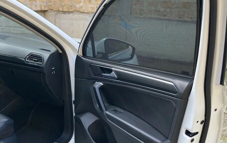 Volkswagen Tiguan II, 2019 год, 3 100 000 рублей, 9 фотография