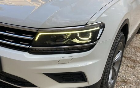 Volkswagen Tiguan II, 2019 год, 3 100 000 рублей, 15 фотография