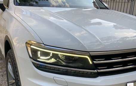 Volkswagen Tiguan II, 2019 год, 3 100 000 рублей, 13 фотография