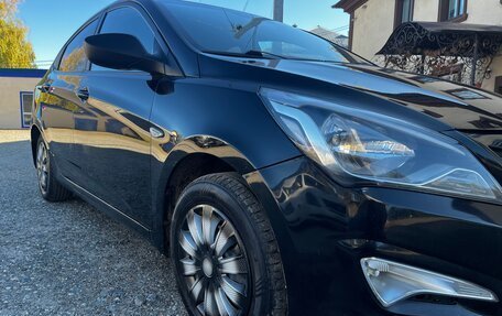 Hyundai Solaris II рестайлинг, 2015 год, 560 000 рублей, 11 фотография