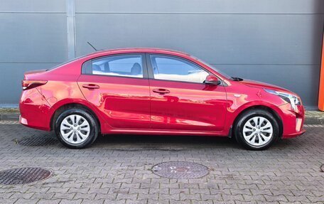 KIA Rio IV, 2021 год, 1 749 000 рублей, 3 фотография