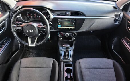 KIA Rio IV, 2021 год, 1 749 000 рублей, 6 фотография