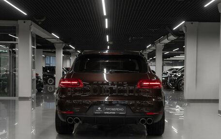 Porsche Macan I рестайлинг, 2017 год, 4 250 000 рублей, 6 фотография