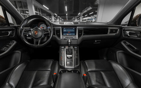 Porsche Macan I рестайлинг, 2017 год, 4 250 000 рублей, 8 фотография