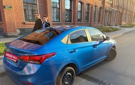 Hyundai Solaris II рестайлинг, 2017 год, 1 140 000 рублей, 4 фотография