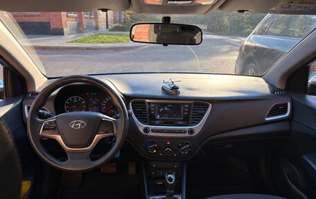 Hyundai Solaris II рестайлинг, 2017 год, 1 140 000 рублей, 6 фотография